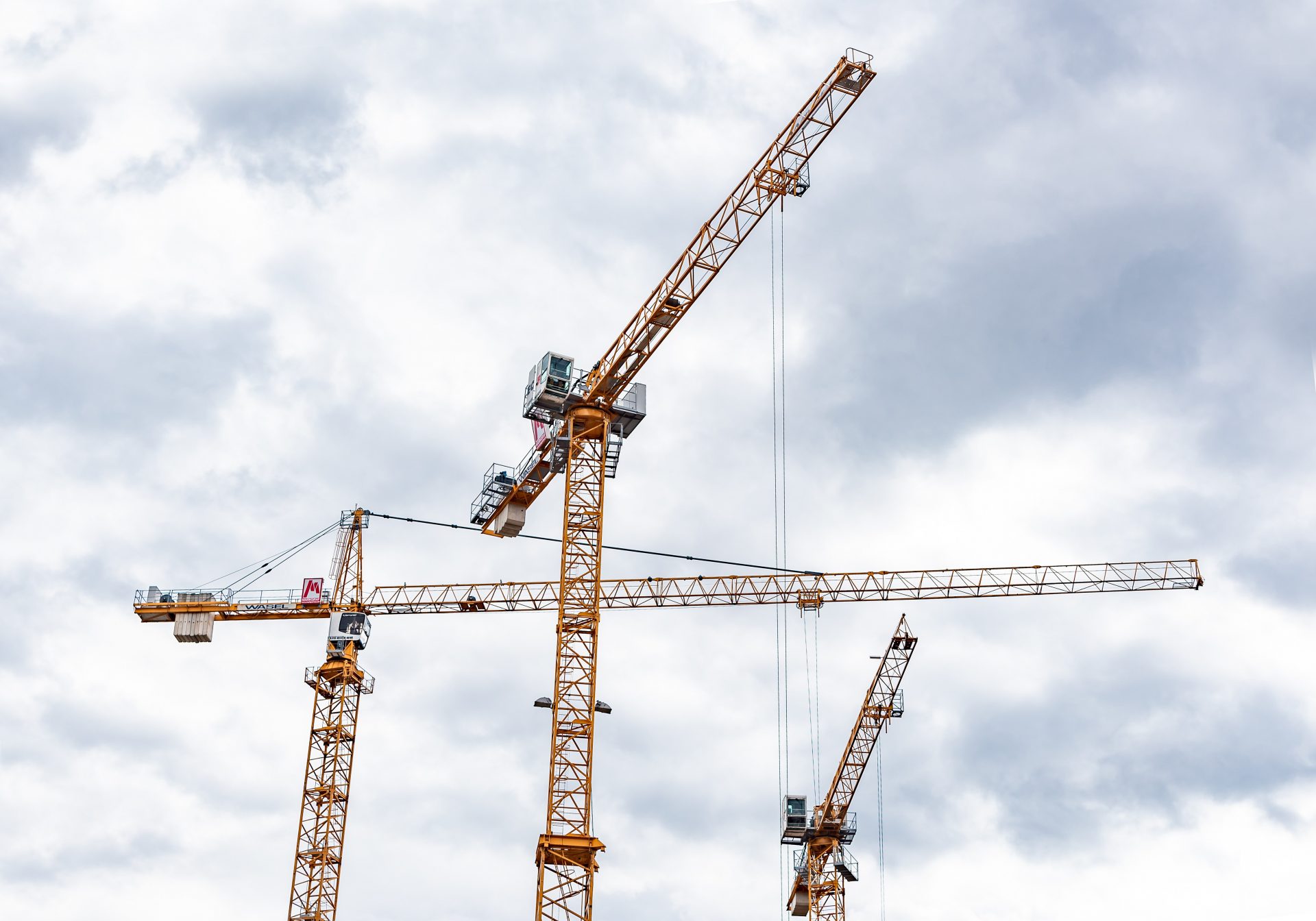 Top 50 contractors awarded £5.5bn of contracts in January