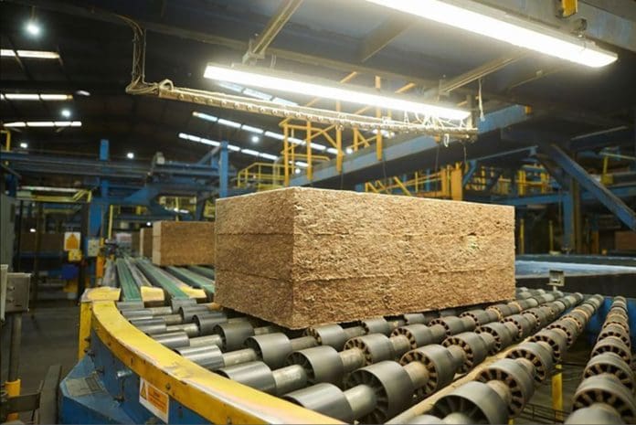 Global insulation products manufacturer Knauf Insulation will invest around €200m (£171.5m) in a new rock mineral wool factory in the UK