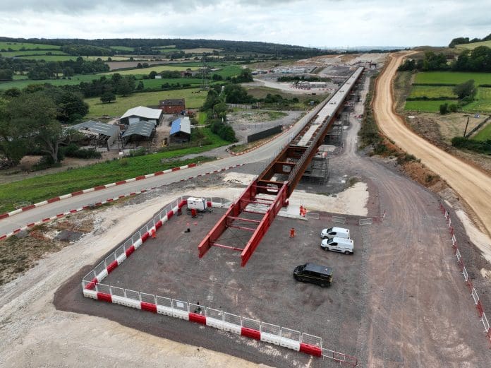 Construction of the HS2 Viaduct at Wendover Dean