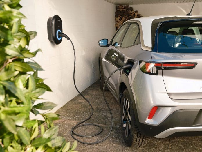 David Butters of E.ON Drive explores the importance of EV charging infrastructure in the construction sector, highlighting its role in sustainability, efficiency, cost savings and compliance with regulations