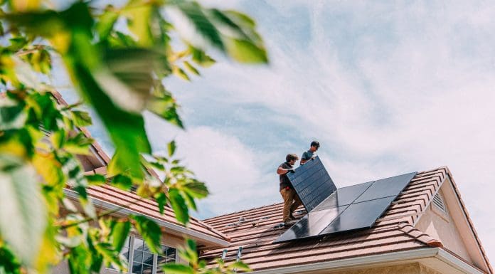 The Sunshine Bill would have mandated solar panels on all new build houses from October 2026